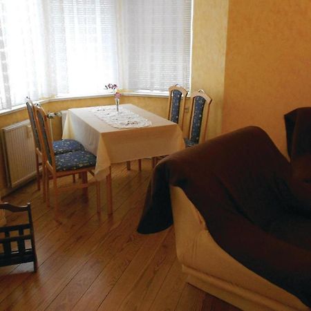 Lovely Apartment In Waren-Mueritz With Kitchen Варен Екстер'єр фото
